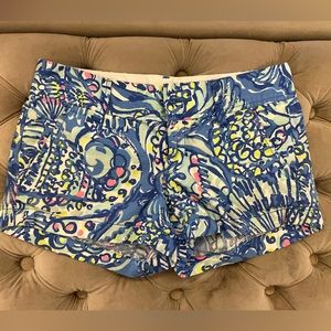 Lilly Pulitzer, Blue Seashell Print, Size 00 Walsh Shorts